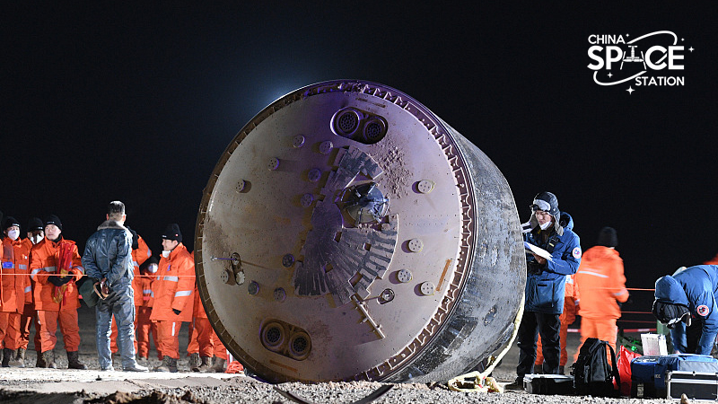 The bottom of the Shenzhou-14 spaceship is seen in the picture after it landed in north China's Inner Mongolia Autonomous Region, December 4, 2022. /CFP
