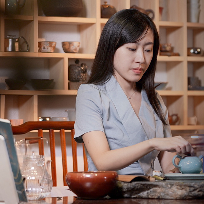 Landing Home Ep. 3: Taiwan girl embarks on journey into tea culture - CGTN