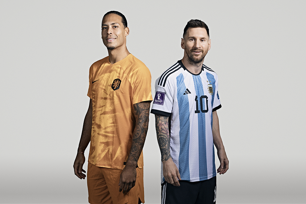 Virgil van Dijk (L) of the Netherlands and Lionel Messi of Argentina pose for a portrait for the FIFA World Cup in Qatar. Their teams will meet in the quarterfinals at Lusail Stadium in Qatar on December 9. /CFP