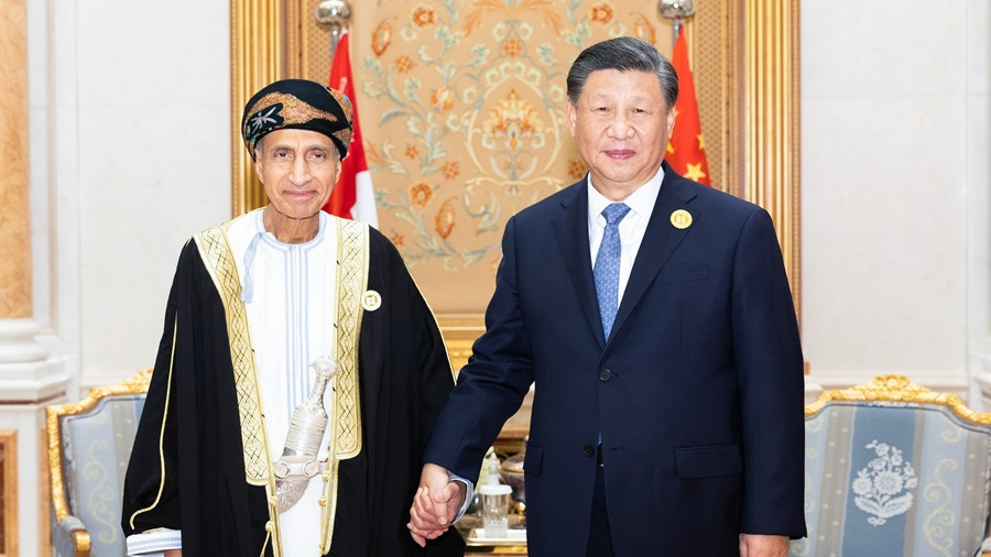 Xi says China to deepen friendship and cooperation with Oman