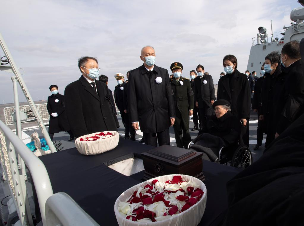 The ashes of beloved Comrade Jiang Zemin are scattered into the sea at the estuary of the Yangtze River, in accordance with the wishes of Jiang himself and his family, December 11, 2022. Entrusted by the Communist Party of China (CPC) Central Committee, Cai Qi, a member of the Standing Committee of the Political Bureau of the CPC Central Committee and a member of the CPC Central Committee Secretariat, and other officials, Jiang's wife Wang Yeping and other relatives escorted Jiang's ashes to the sea. /Xinhua