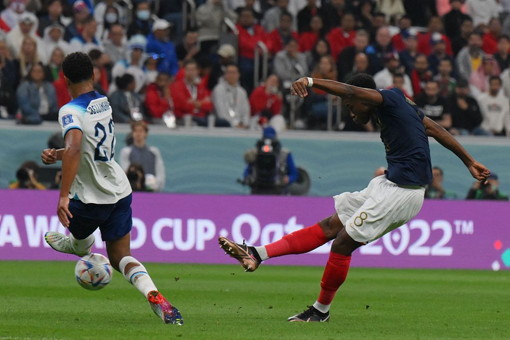 Aurelien Tchouameni (R) of France shoots to score in the FIFA World Cup quarterfinals against England at Al Bayt Stadium in Qatar, December 10, 2022. /CFP
