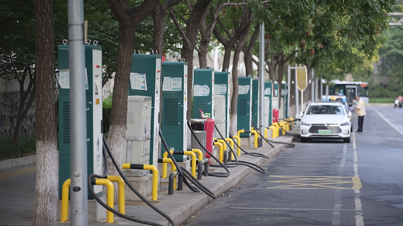 Public charging facilities on a street in Beijing, September 3, 2022. /CFP