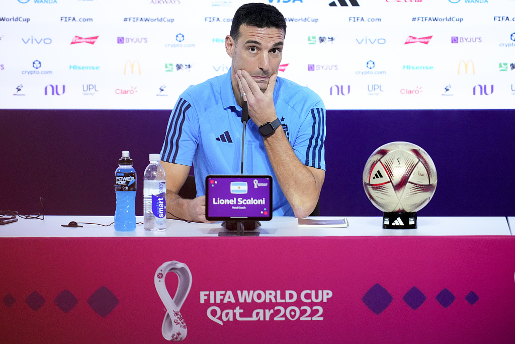 Lionel Scaloni, manager of Argentina, attends the press conference ahead of the FIFA World Cup semifinals against Croatia in Doha, Qatar, December 12, 2022. /CFP