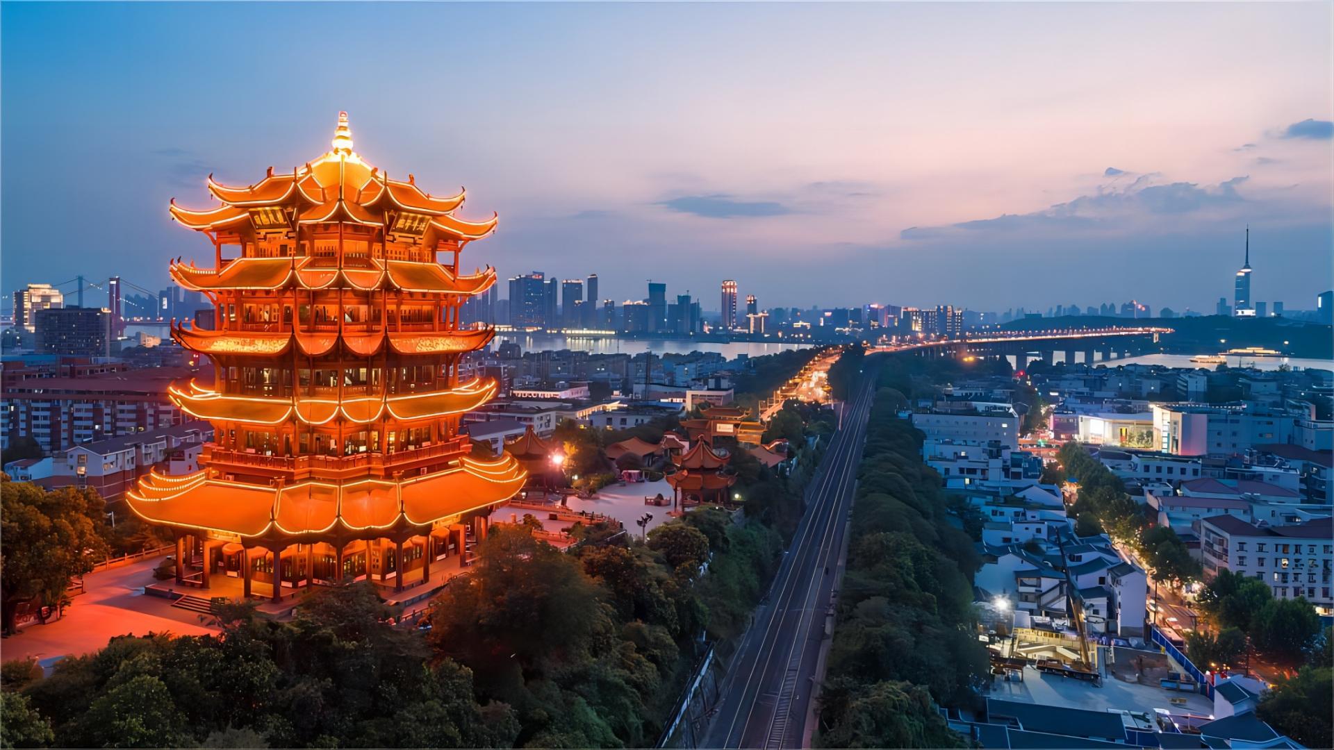 Live: A day and night at Wuhan's iconic Yellow Crane Tower 