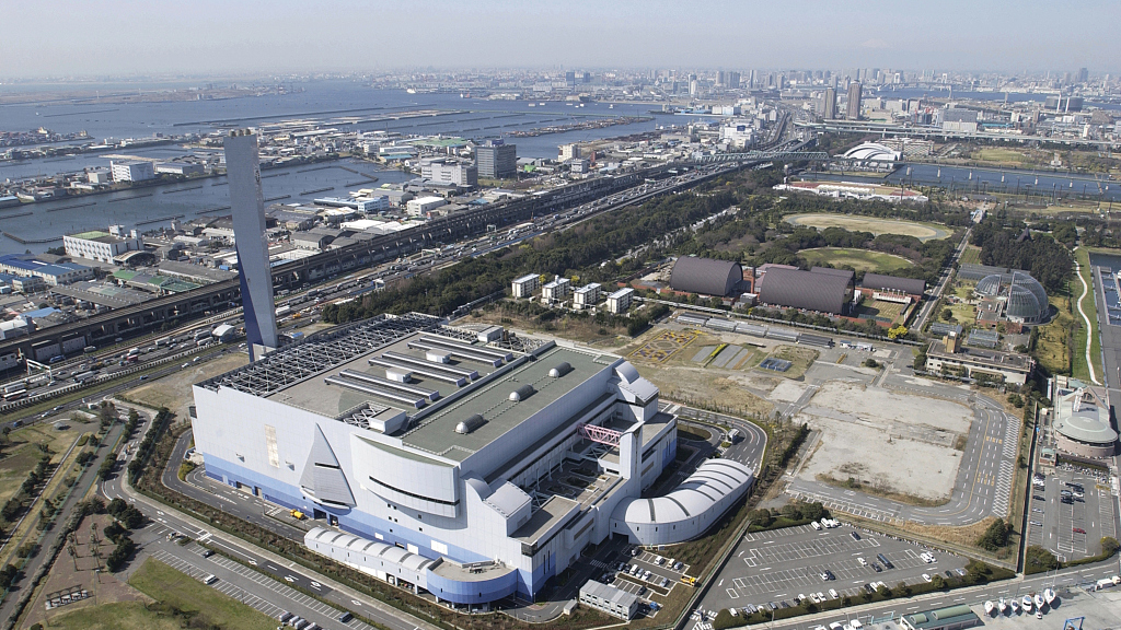 A bird's eye view of an industrial park in Japan. /CFP