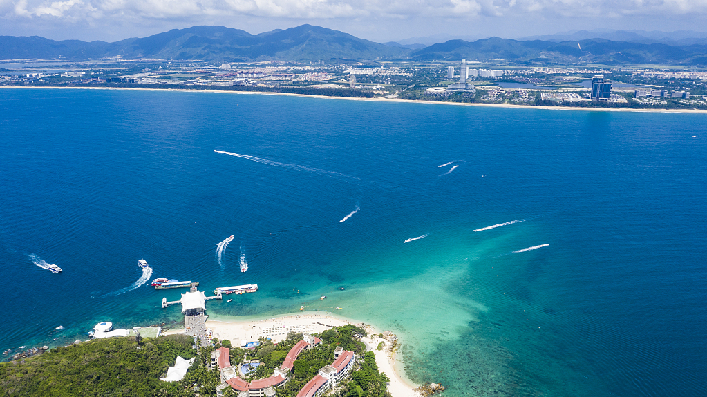 Live: Have a closer look at S China's Wuzhizhou Island, a top diving base of China