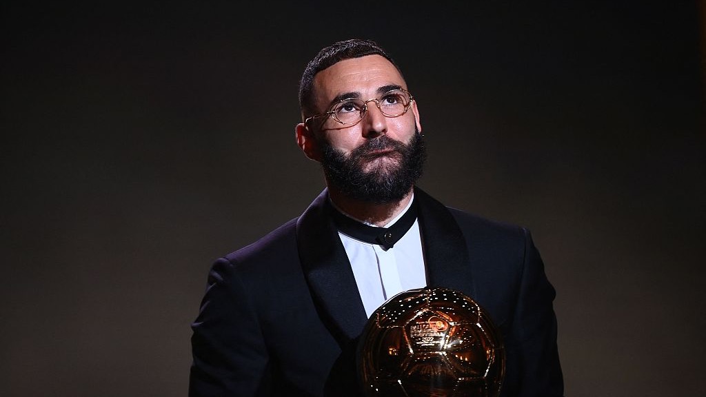French forward Karim Benzema receives the Ballon d'Or award during the 2022 award ceremony at the Theatre du Chatelet in Paris, France, October 17, 2022. /CFP