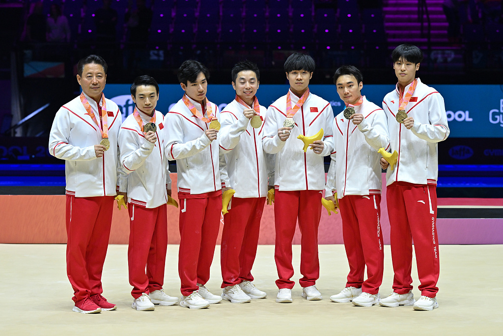 Chinese gymnasts, winners of the men's team final of the World Gymnastics Championships at Liverpool Arena in Liverpool, UK, November 2, 2022. /CFP