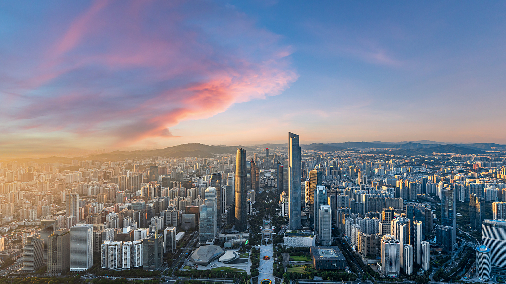 It can be seen from the spirit conveyed at this meeting that the central government has fully studied and prepared for the impact of the adjustment of pandemic prevention policies. China's economy has great potential and strong resilience. /CFP