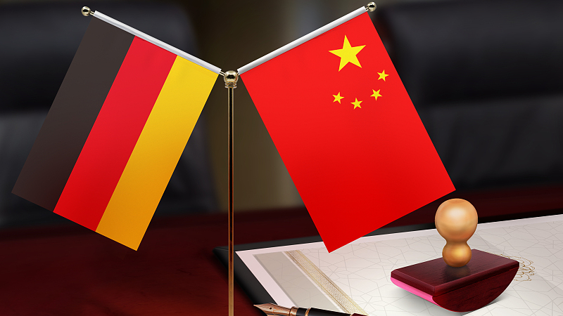 National flags of Germany and China. /CFP