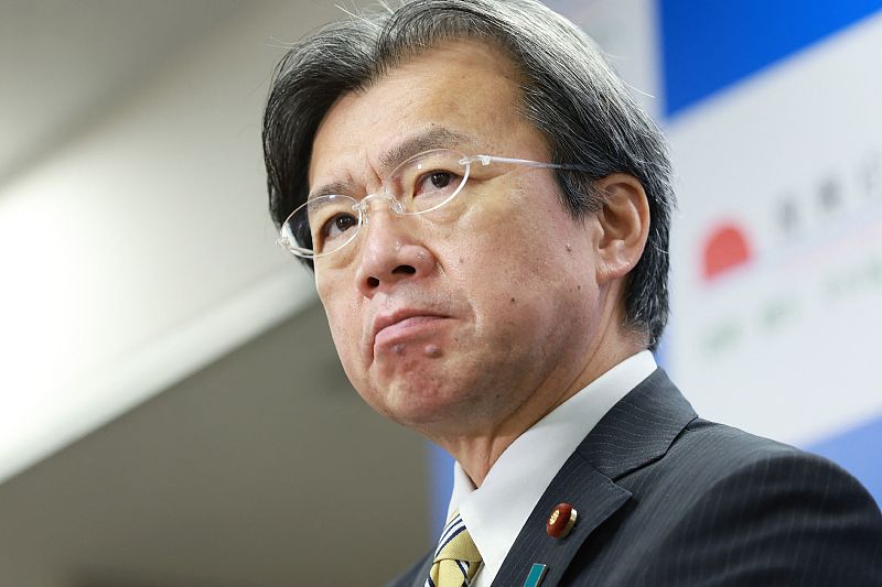Japan's Reconstruction Minister Kenya Akiba holds a press conference in Tokyo, Japan, December 27, 2022. /CFP