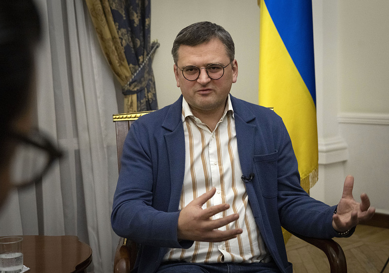 Ukraine's Foreign Minister Dmytro Kuleba talks during an interview with The Associated Press in Kyiv, Ukraine, December 26, 2022. /CFP