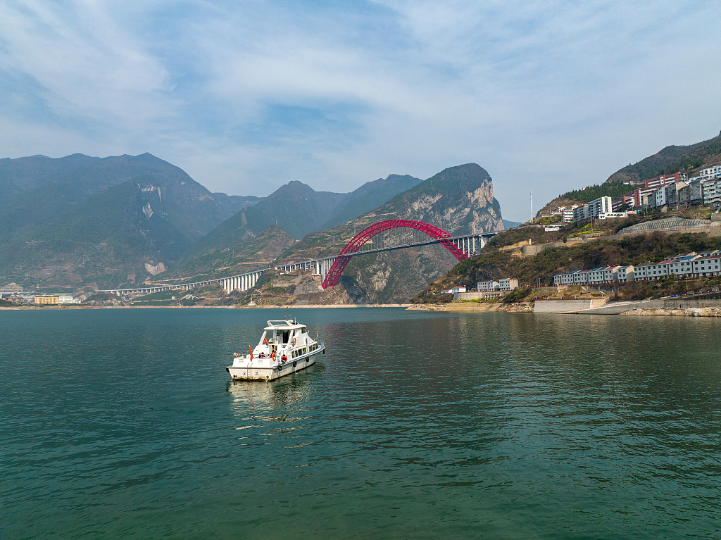 Local officials conducted environmental inspection in the Three Gorges Reservoir Region, Yichang City, central China's Hubei Province, March 10, 2022. /CFP