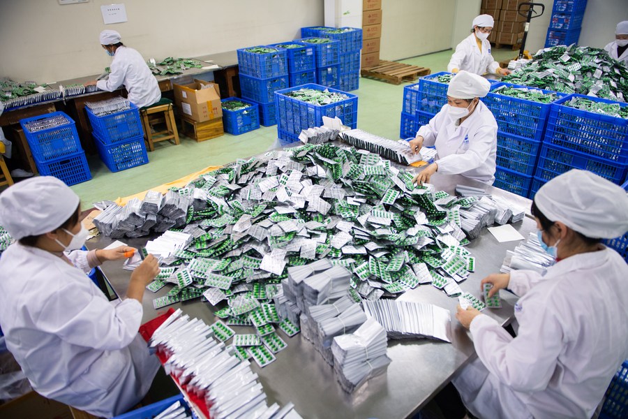 A pharmaceutical company in central China's Hunan Province, December 19, 2022. /Xinhua