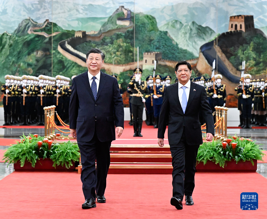Chinese President Xi Jinping (L) and Philippine President Ferdinand Romualdez Marcos Jr. in Beijing, China, January 4, 2023. /Xinhua