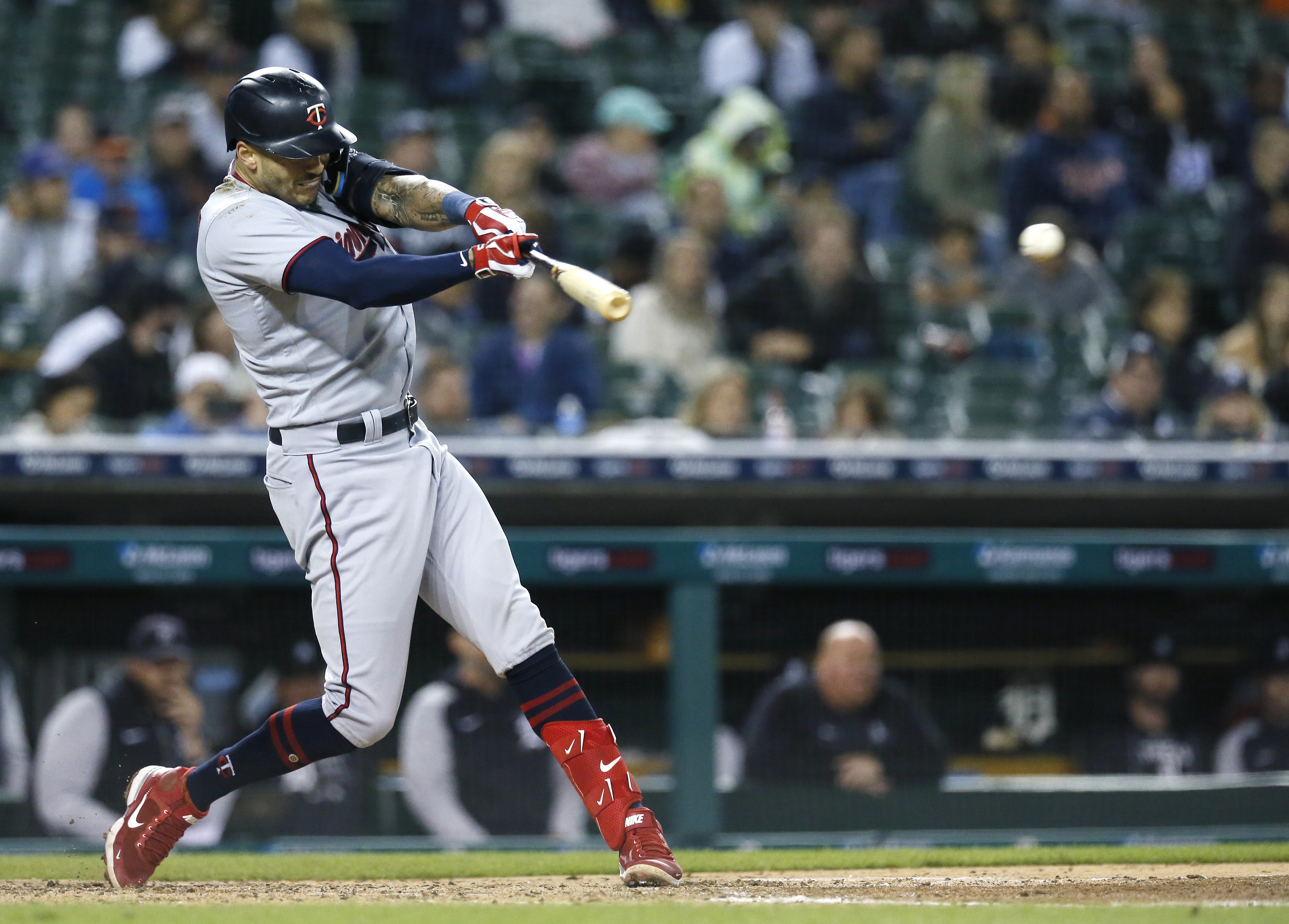 Shortstop Carlos Correa of the Minnesota Twins hits during the fifth inning in the game against the Detroit Tigers at Comerica Park in Detroit, Michigan, U.S., September 30, 2022. /CFP