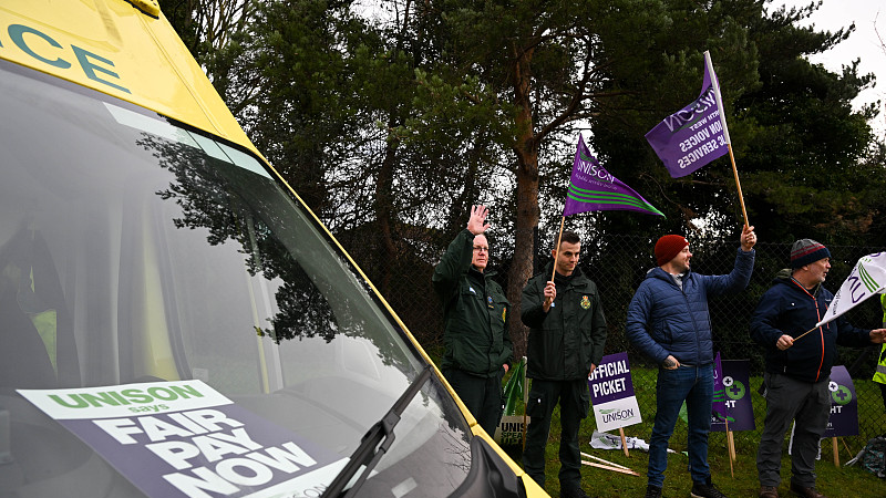 Staff are seen on the picket line at Taunton Ambulance Station in Taunton, England, January 11, 2023. /CFP