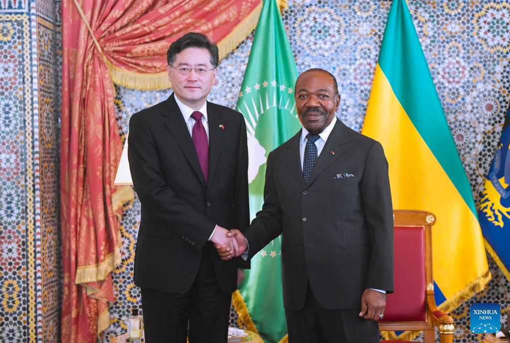 Gabonese President Ali Bongo Ondimba meets with Chinese Foreign Minister Qin Gang in Libreville, Gabon, January 12, 2023. /Xinhua 