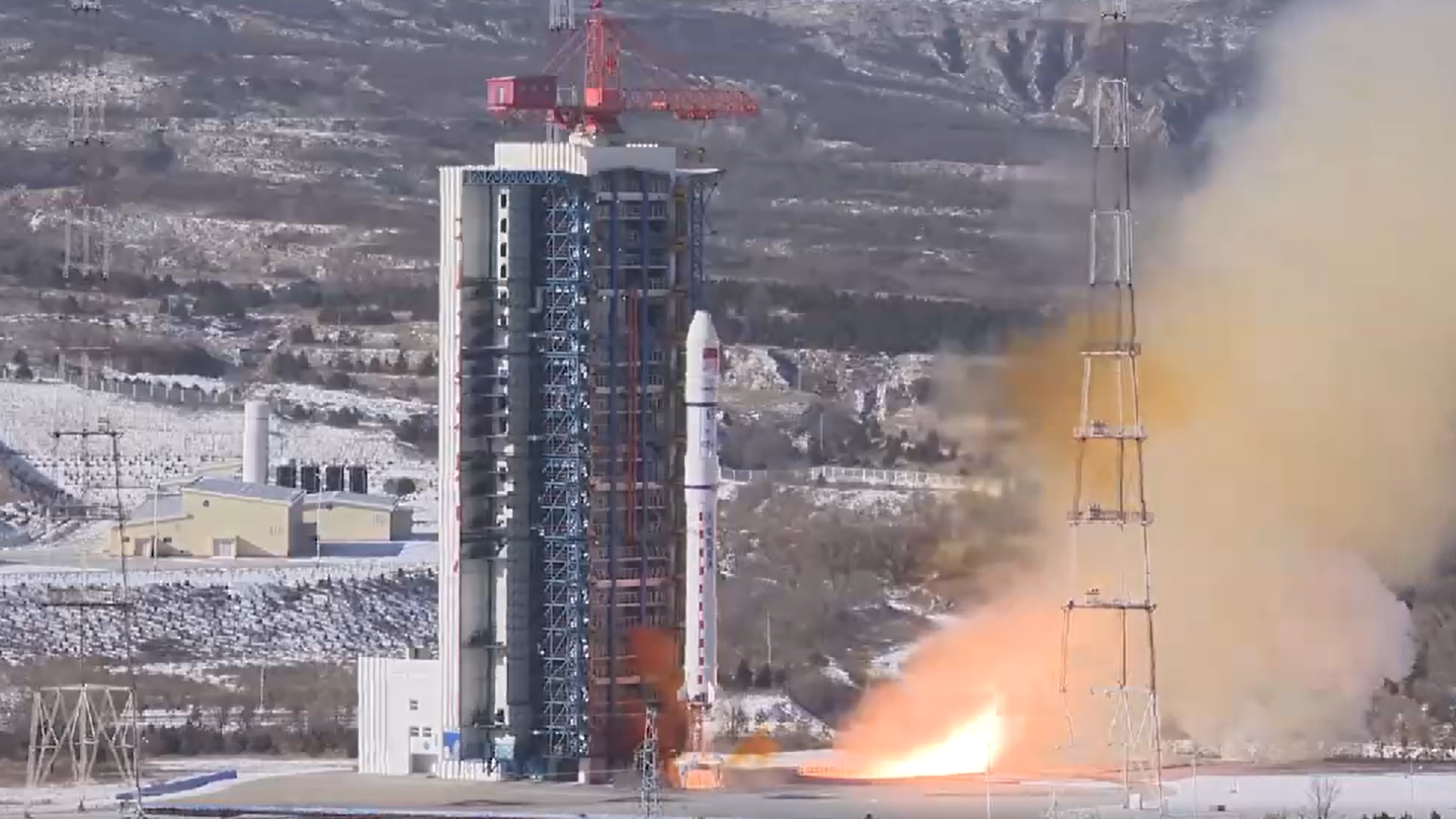 China launches a Long March-2D carrier rocket from the Taiyuan Satellite Launch Center in northern China's Shanxi Province, January 15, 2023. /CMG