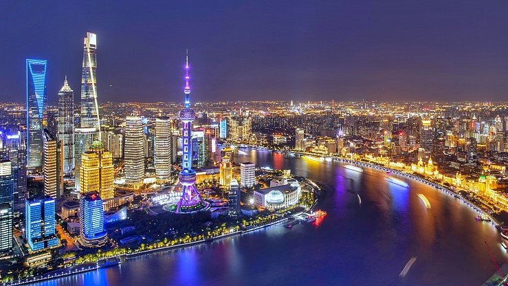 A night view of east China's Shanghai, November 4, 2020. /CFP