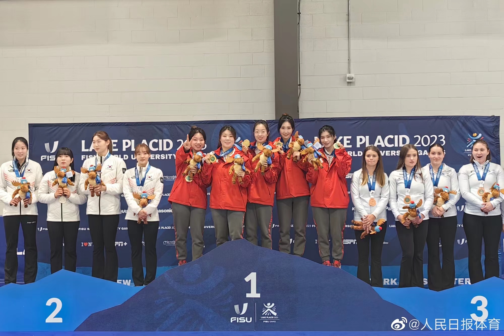 China's women's curling team take the gold medal at the award ceremony of the 31st Winter World University Games in Lake Placid, the U.S., January 21, 2023. /People's Daily Sports