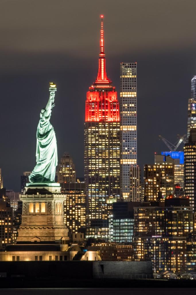 The Empire State Building lit up in red for the Chinese New Year in New York, the United States, January 20, 2023. /Xinhua