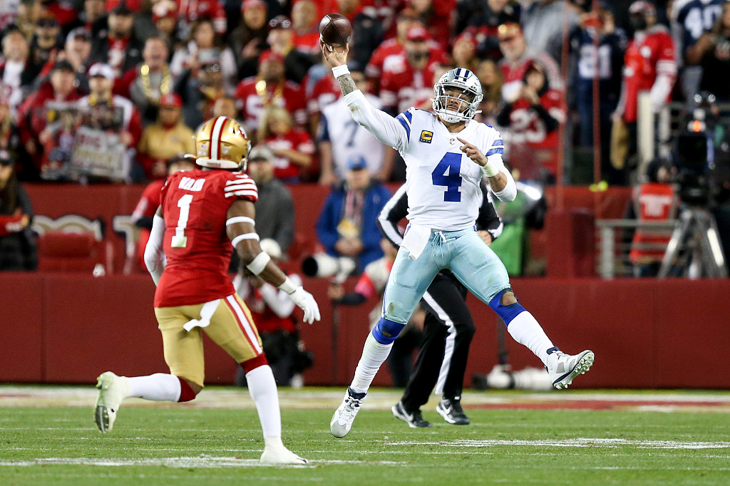 Quarterback Dak Prescott (#4) of the Dallas Cowboys passes in the NFL National Football Conference Divisional Round game against the San Francisco 49ers at Levi's Stadium in Santa Clara, California, January 22, 2023. /CFP