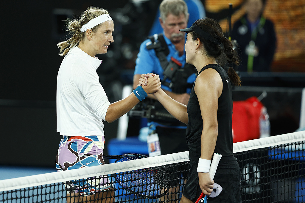 Victoria Azarenka (L) of Belarus and Zhu Lin of China shake hands after the women's singles Round of 16 match in the Australian Open at Melbourne Park in Melbourne, Australia, January 22, 2023. /CFP