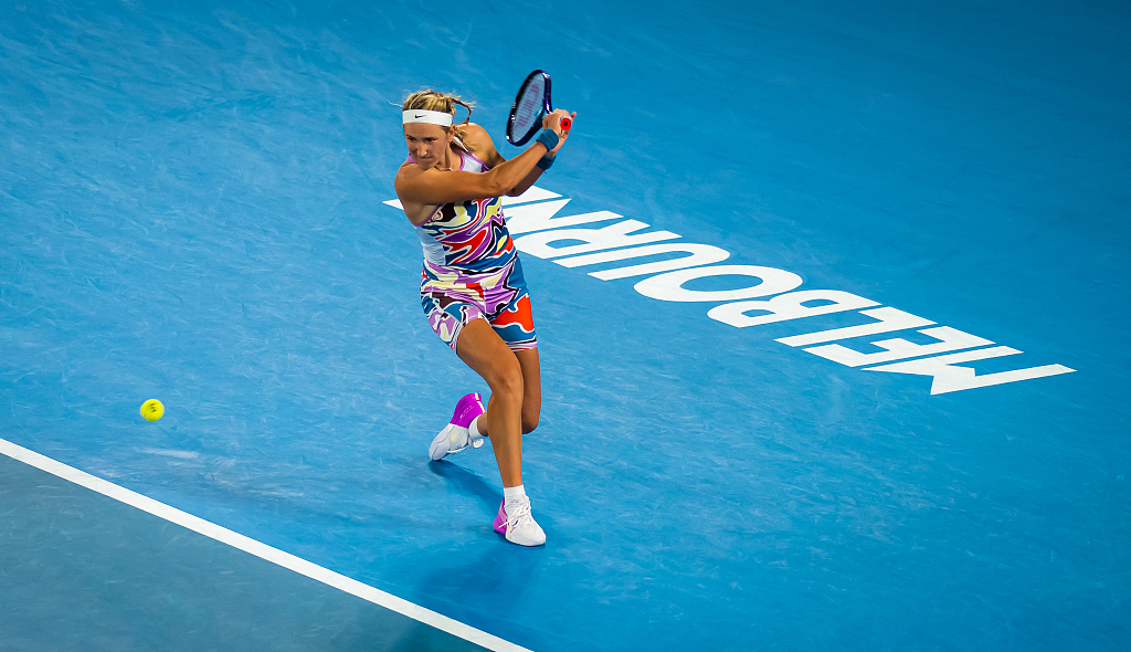Victoria Azarenka of Belarus in action against Jessica Pegula of the United States during the women's singles quarter-final match at the Australian Open, January 24, 2023. /CFP