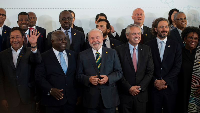 Leaders of the Community of Latin American and Caribbean States (CELAC) pose for a group photo at the CELAC Summit in Buenos Aires, Argentina, January 24, 2023. /CFP