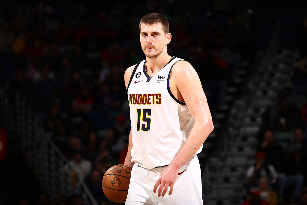 Nikola Jokic of the Denver Nuggets holds the ball in the game against the New Orleans Pelicans at the Smoothie King Center in New Orleans, Louisiana, January 24, 2023. /CFP