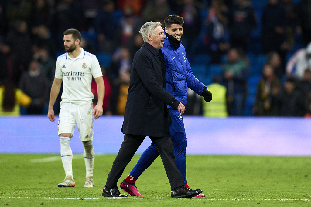 Real Madrid coach Carlo Ancelotti (C) reacts after their Copa del Rey win over Atletico Madrid in Madrid, Spain, January 26, 2023. /CFP