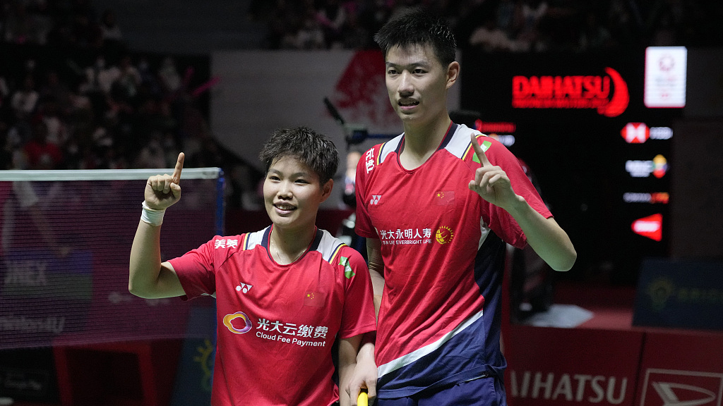 Badminton: China take women's, mixed doubles titles in Indonesia 
