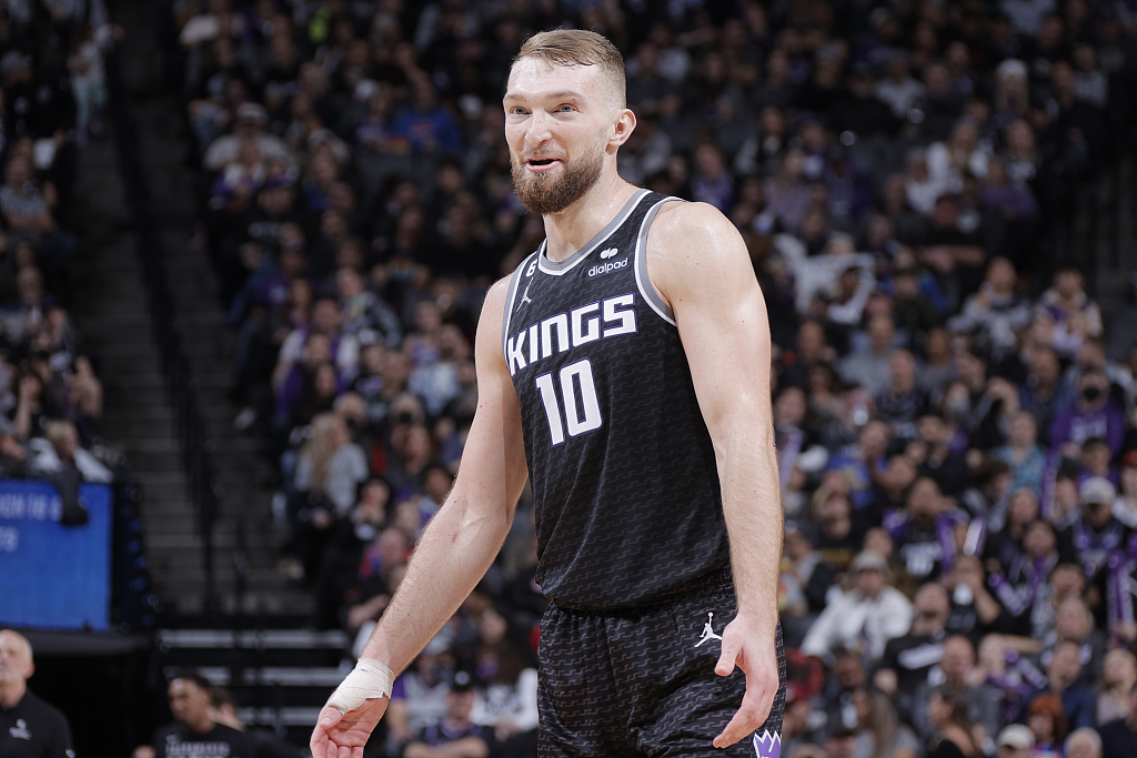Domantas Sabonis of the Sacramento Kings looks on in the game against the houston Rockets at Golden 1 Center in Sacramento, California, January 13, 2023. /CFP