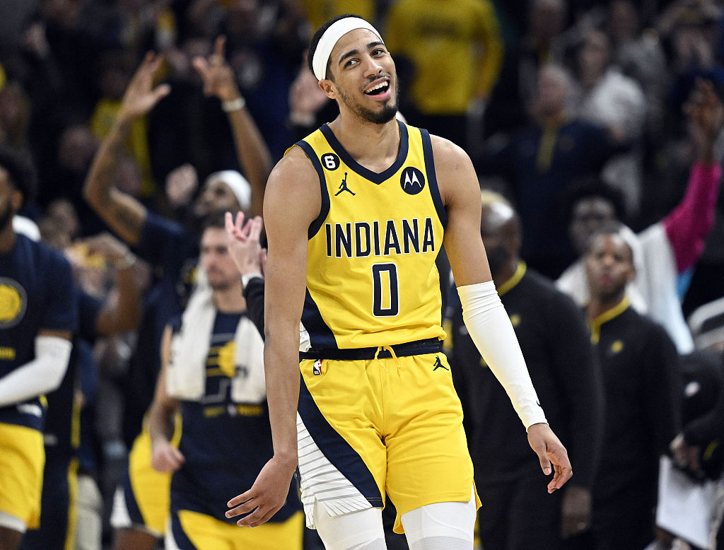 Tyrese Haliburton of the Indiana Pacers reacts after making a shot in the game against the Portland Trail Blazers at Gainbridge Fieldhouse in Indianapolis, Indiana, January 6, 2023. /CFP