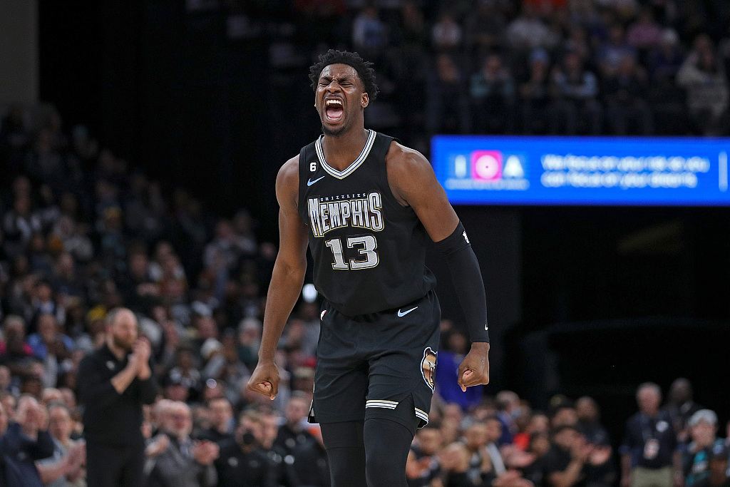 Jaren Jackson Jr. of the Mephis Grizzlies reacts after scoring in the game against the Phoenix Suns at FedExForum in Memphis, Tennessee, December 27, 2022. /CFP