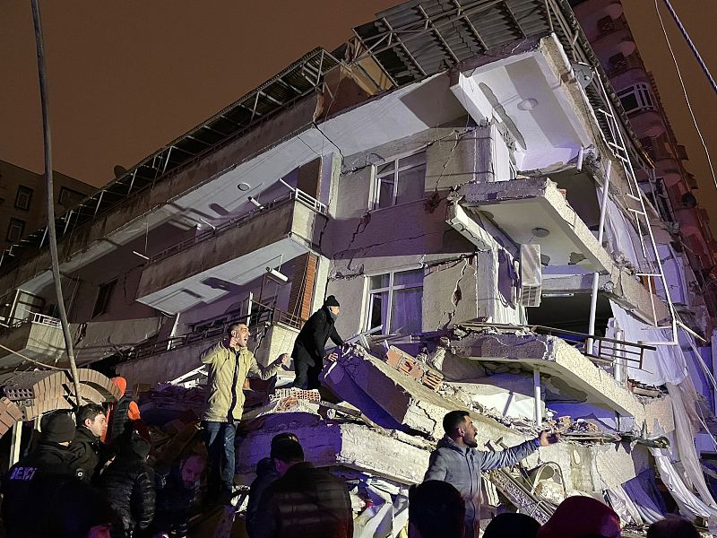 A view of the destroyed building after 7.4 magnitude earthquake jolts Turkiye's Kahramanmaras province, February 6, 2023. /CFP