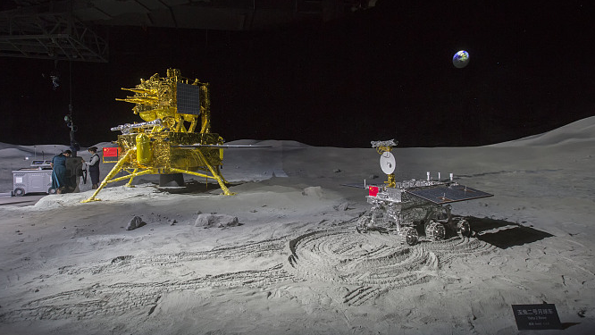 An exhibition of the Chang'e-5 probe and Yutu-2 rover at Shanghai Astronomy Museum, July 18, 2021. /CFP