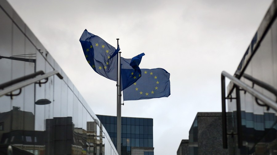 EU flags are seen outside the European Commission in Brussels, Belgium, January 6, 2023. /Xinhua