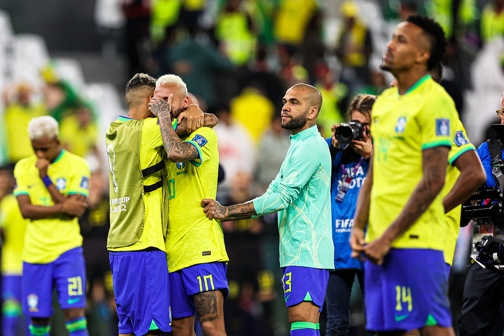 Players of Brazil look sad after the loss to Croatia in the FIFA World Cup quarterfinals at Education City Stadium in Qatar, December 9, 2022. /CFP