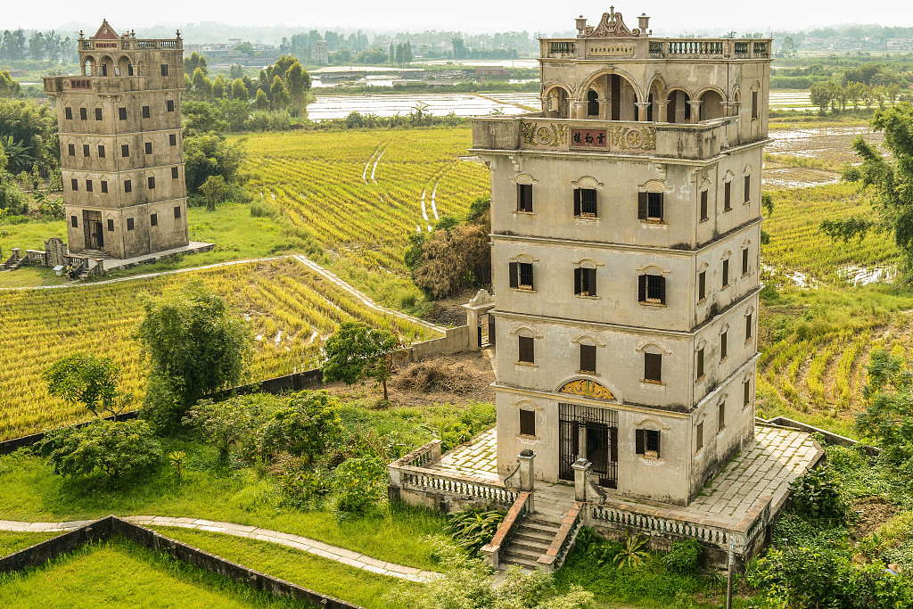 A file photo of diaolou buildings in Kaiping, a type of defensive village house. /CFP