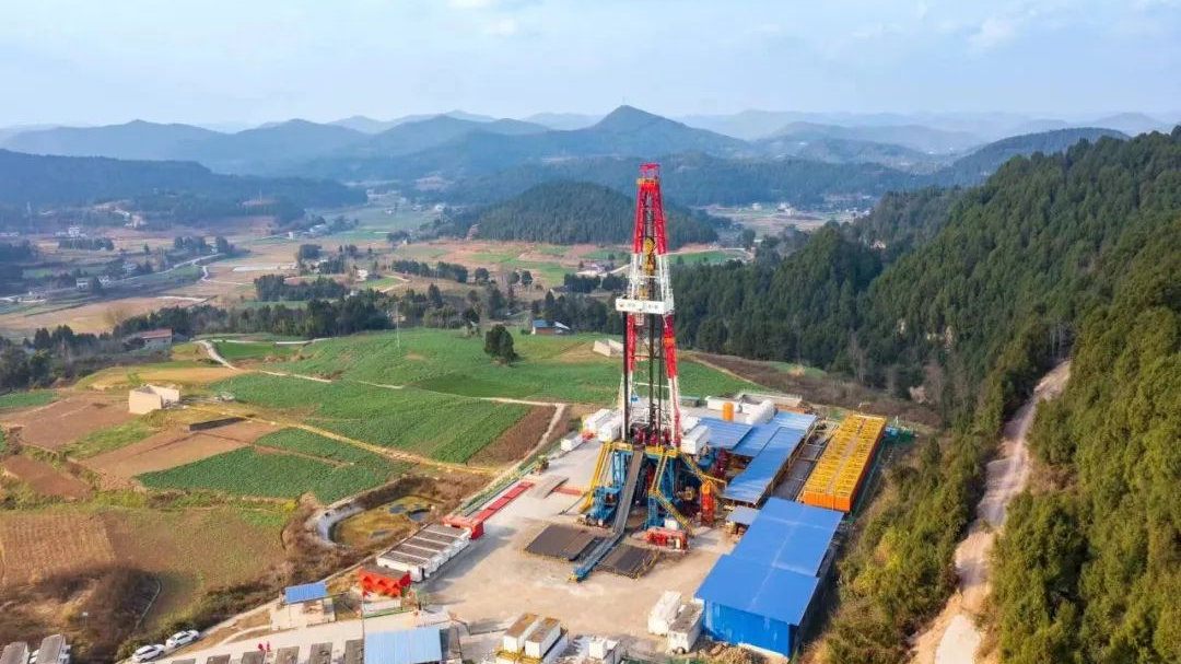 The Pengshen-6 oil well is 9,026 meters deep, the deepest vertical well in Asia, Yanting County, Mianyang City, Sichuan Province, southwest China. /China Energy News