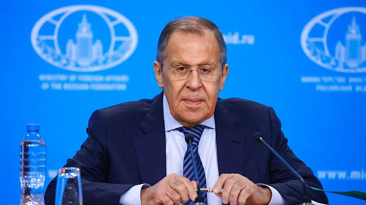 Russian Foreign Minister Sergei Lavrov speaks to the lower house of the Russian parliament, the State Duma, February 15, 2023. /CFP