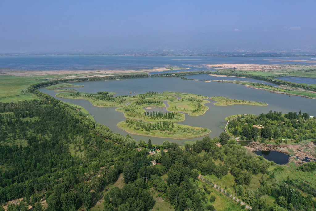 A bird's-eye view of the Yeyahu National Wetland Park in suburban Beijing. /CFP