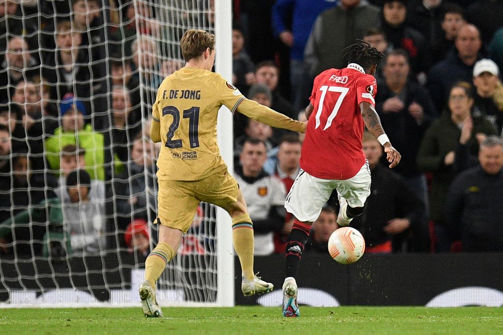 Fred (#17) of Manchester United celebrates shoots to score a goal in the second-leg game of the UEFA Europa League Round of 32 competitions against Barcelona at Old Trafford in Manchester, England, February 23, 2023. /CFP