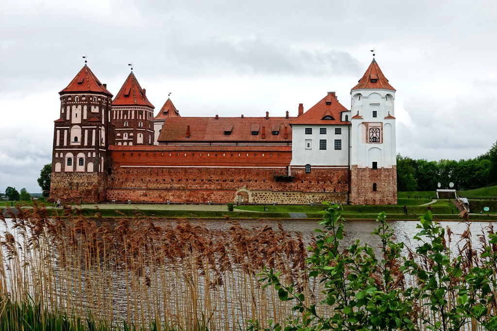 Mir Castle, a unique example of how various architectural styles can be fused together /CFP