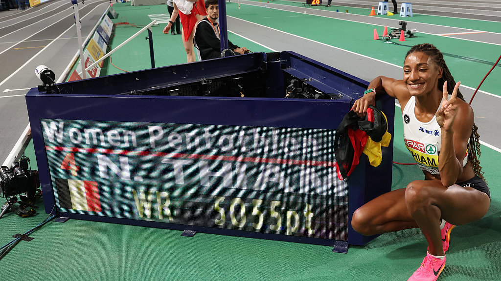 Nafissatou Thiam celebrates setting a new pentathlon indoor world record in Istanbul, Türkiye, March 3, 2023. /CFP