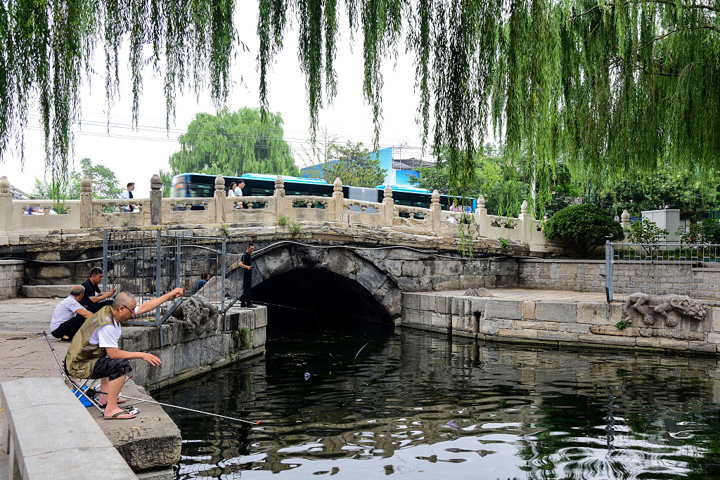 The single-arch Wanning Bridge dates back to the Yuan Dynasty. /CFP