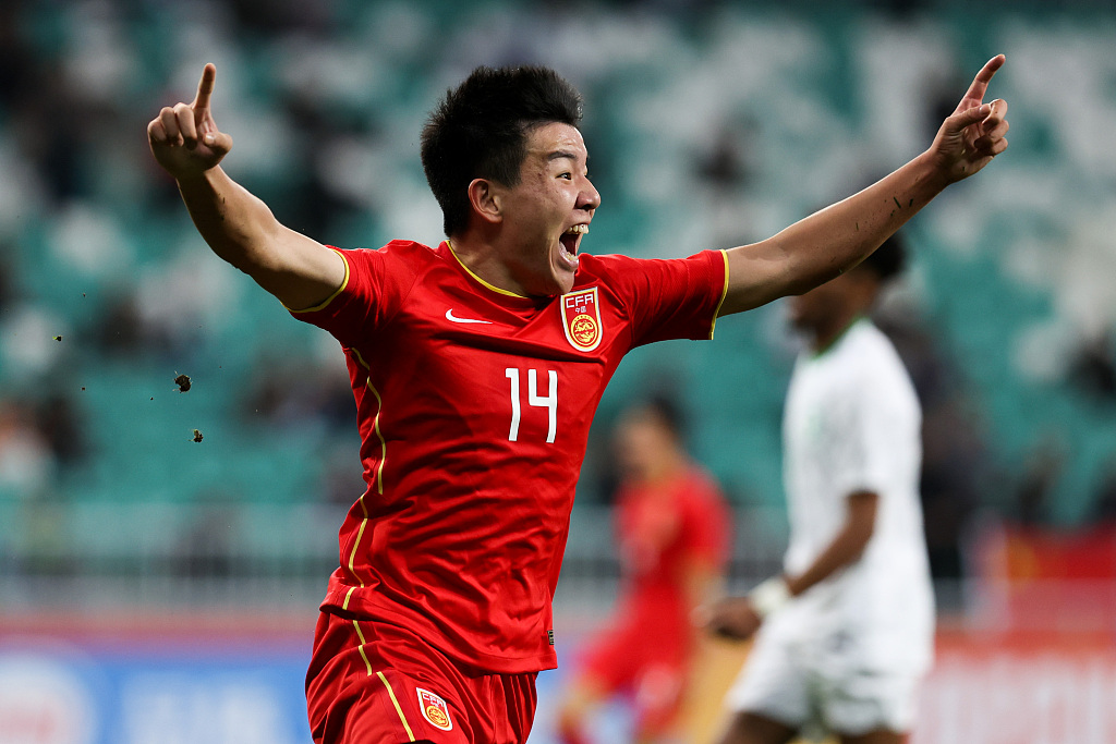 Xu Bin of China celebrates after scoring a goal to secure China's 2-0 victory over Saudi Arabia during their AFC U20 Asian Cup match at Bunyodkor Stadium in Tashkent, Uzbekistan, March 6, 2023. /CFP